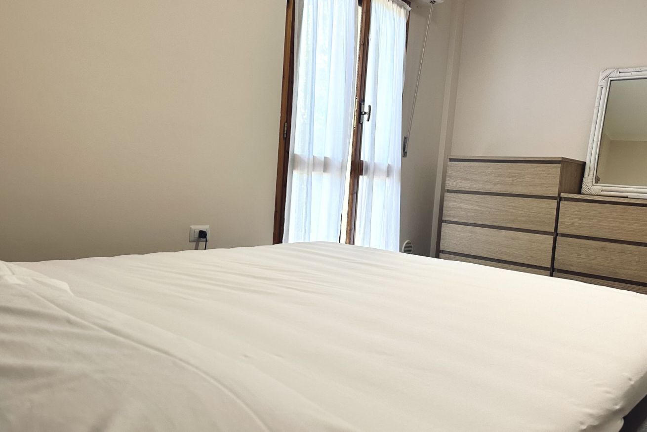 1 室のベッドルーム、ベッドシーツ