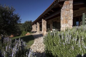 숙박 시설 구내