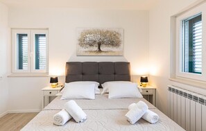 4 Schlafzimmer, Bügeleisen/Bügelbrett, Reisekinderbett, kostenloses WLAN