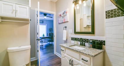 Fully Updated Bungalow Style - Close to Downtown