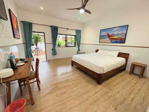 Phòng đôi Tiêu chuẩn | Bàn, bàn ủi/dụng cụ ủi quần áo, truy cập Internet không dây miễn phí 