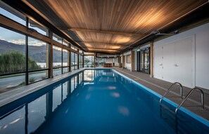 Piscine couverte