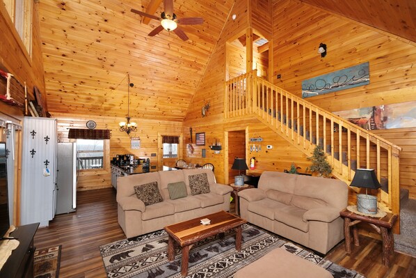 テレビ、暖炉、テレビゲーム