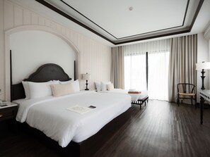 트리플룸 | 무료 미니바, 객실 내 금고, 책상, 암막 커튼