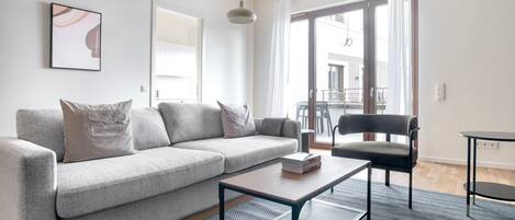 Télévision, chaîne hi-fi