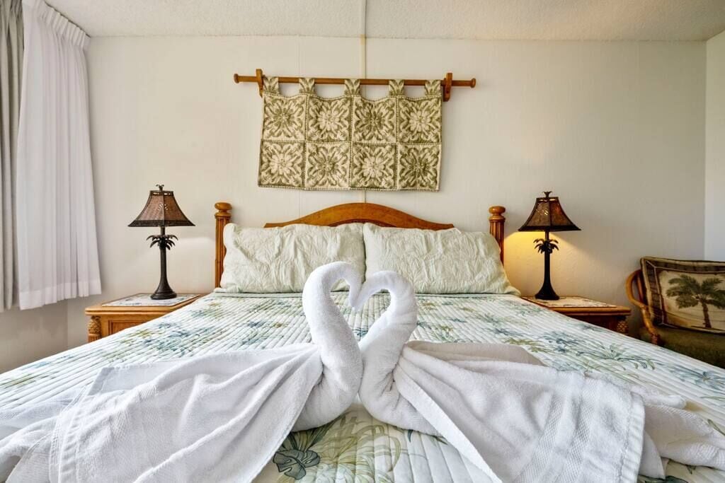 2 bedrooms, iron/ironing board, travel crib, free WiFi