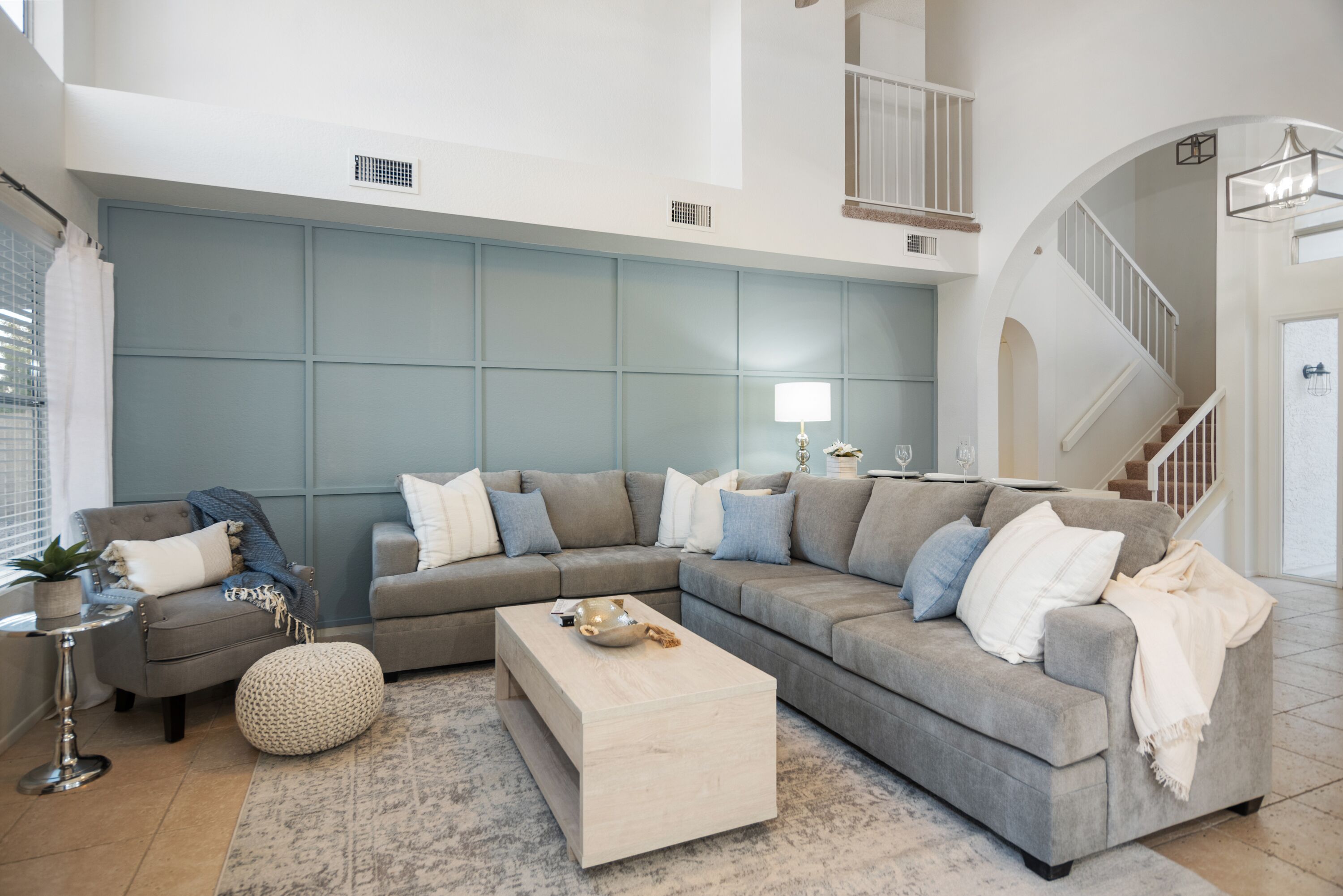 Family fun & games home w/heated pool in quiet neighborhood