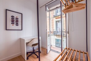 Interior - apartamento reformado en lavapies III de alquiler temporal (Madrid)