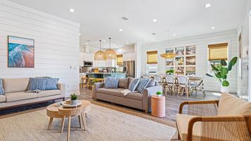 智能电视、壁炉、电子游戏、乒乓球