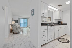 Interior - Watch Dolphins & Sunsets from Your Private Porch! Waterfront Condo Heated Pool, BBQ, Pier, Clubhouse (Dunedin)