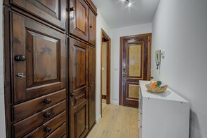 Interior - Studio Genzianella Ski In-ski Out 100m (Sestriere)