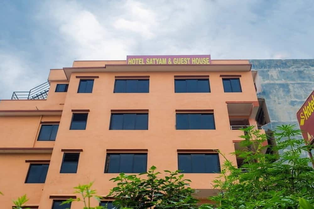MeroStay 023 Hotel Satyam