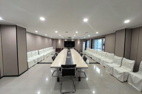 Tianhe Hotel