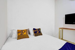 Quarto casal | Escrivaninha, espaço de trabalho para notebook, Wi-Fi de cortesia
