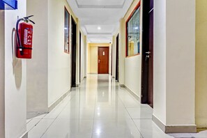 Lobby - Hotel O Point Hostel (Jakarta)