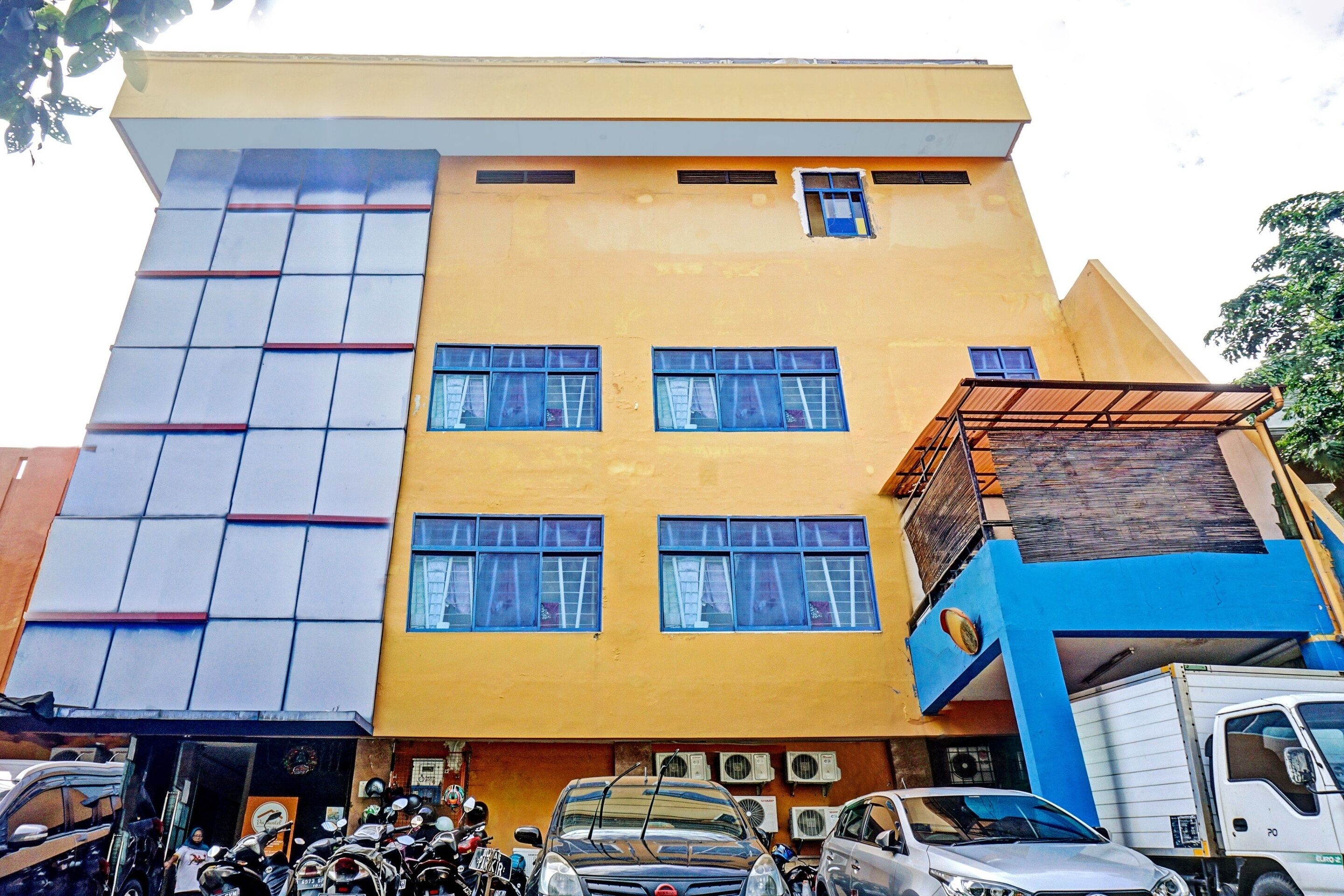 Photo - Hotel O Point Hostel