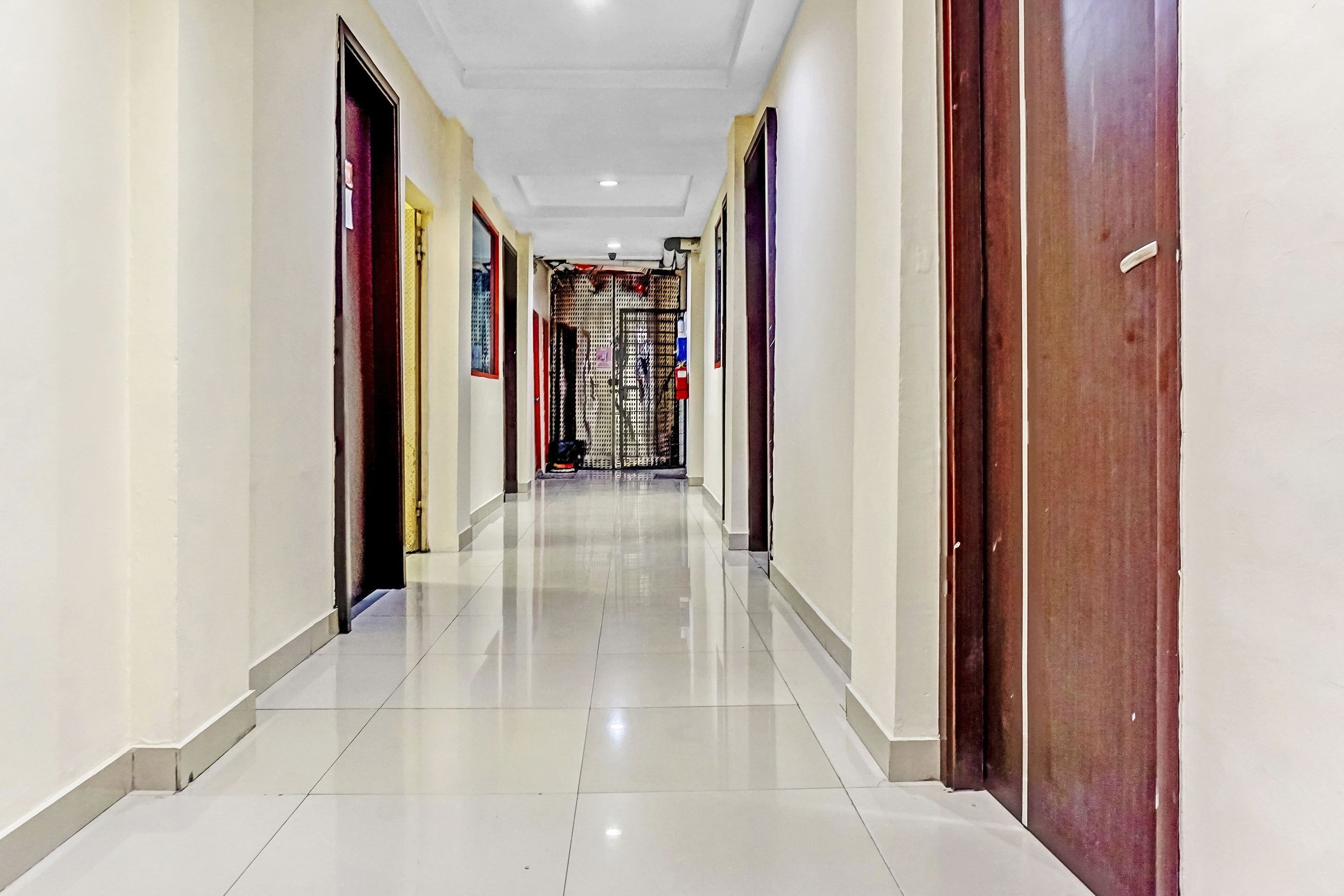 Photo - Hotel O Point Hostel