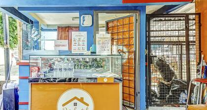 Super OYO 90692 Point Hostel