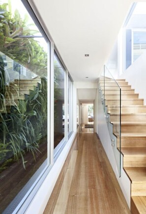 Unclassified image, 5 of 22, button - A STUNNING GRAND DESIGNS AUSTRALIA RESIDENCE - 5 mins drive to CBD (Annandale)