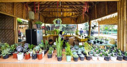 OYO Homes 91006 Eco Tourism Desa Cibodas Areng 5 Syariah