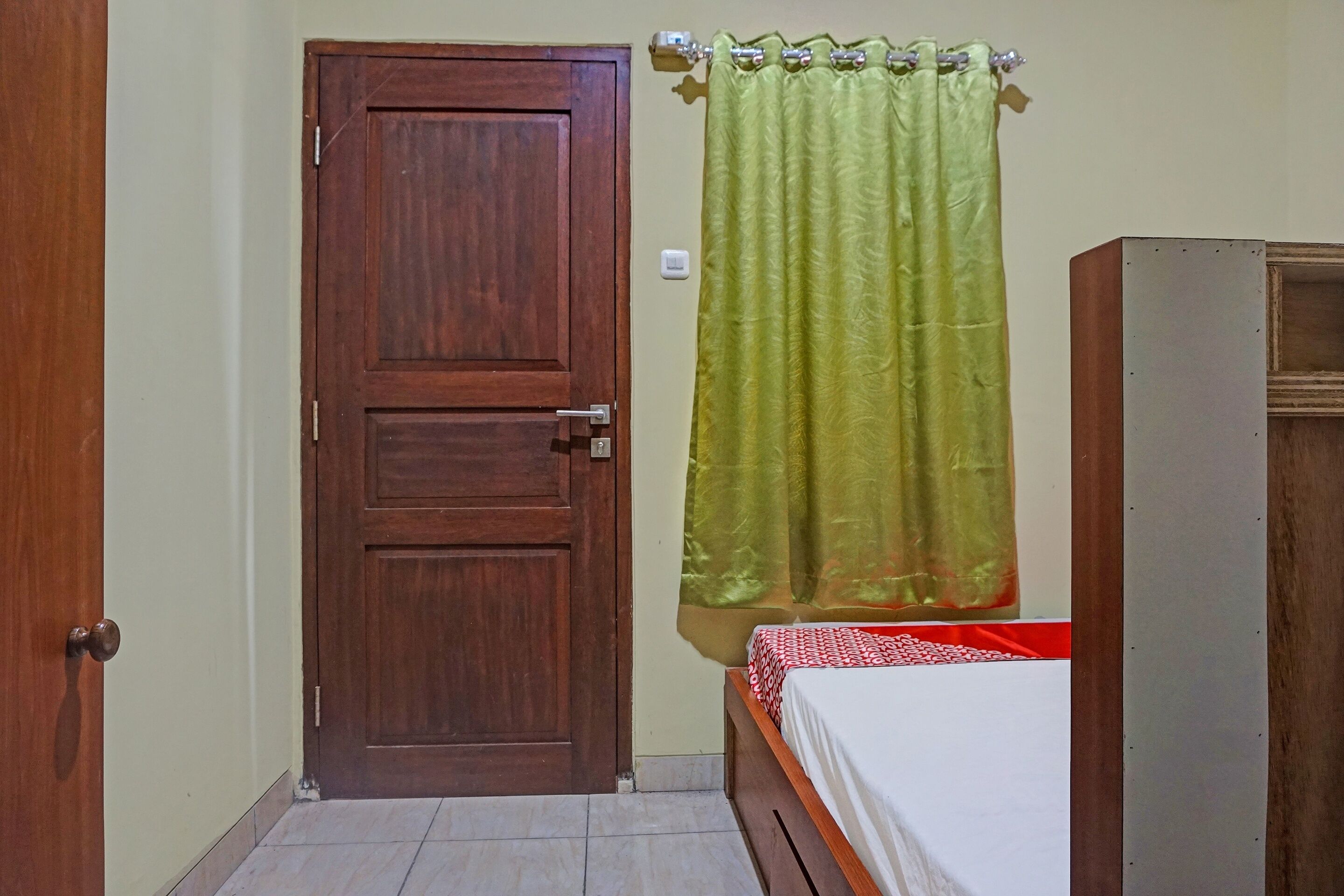 Foto - Hotel O Orange Homestay Makassar