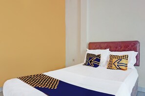 Habitación doble | Escritorio, espacio para trabajar con un portátil, wifi gratis