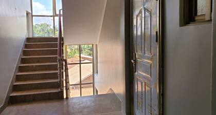 Centrally Located 2 Bed room Apt in Entebbe