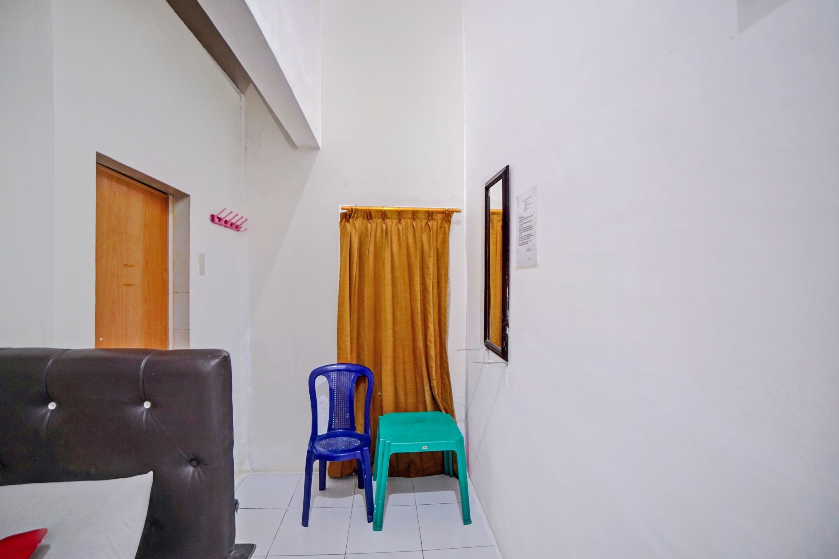 Foto - OYO 90355 Darussalam Inn