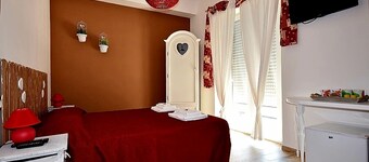 THE SEA OF ROME STANDARD "RED"