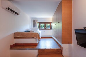 3 Schlafzimmer, Bügeleisen/Bügelbrett, Reisekinderbett, kostenloses WLAN