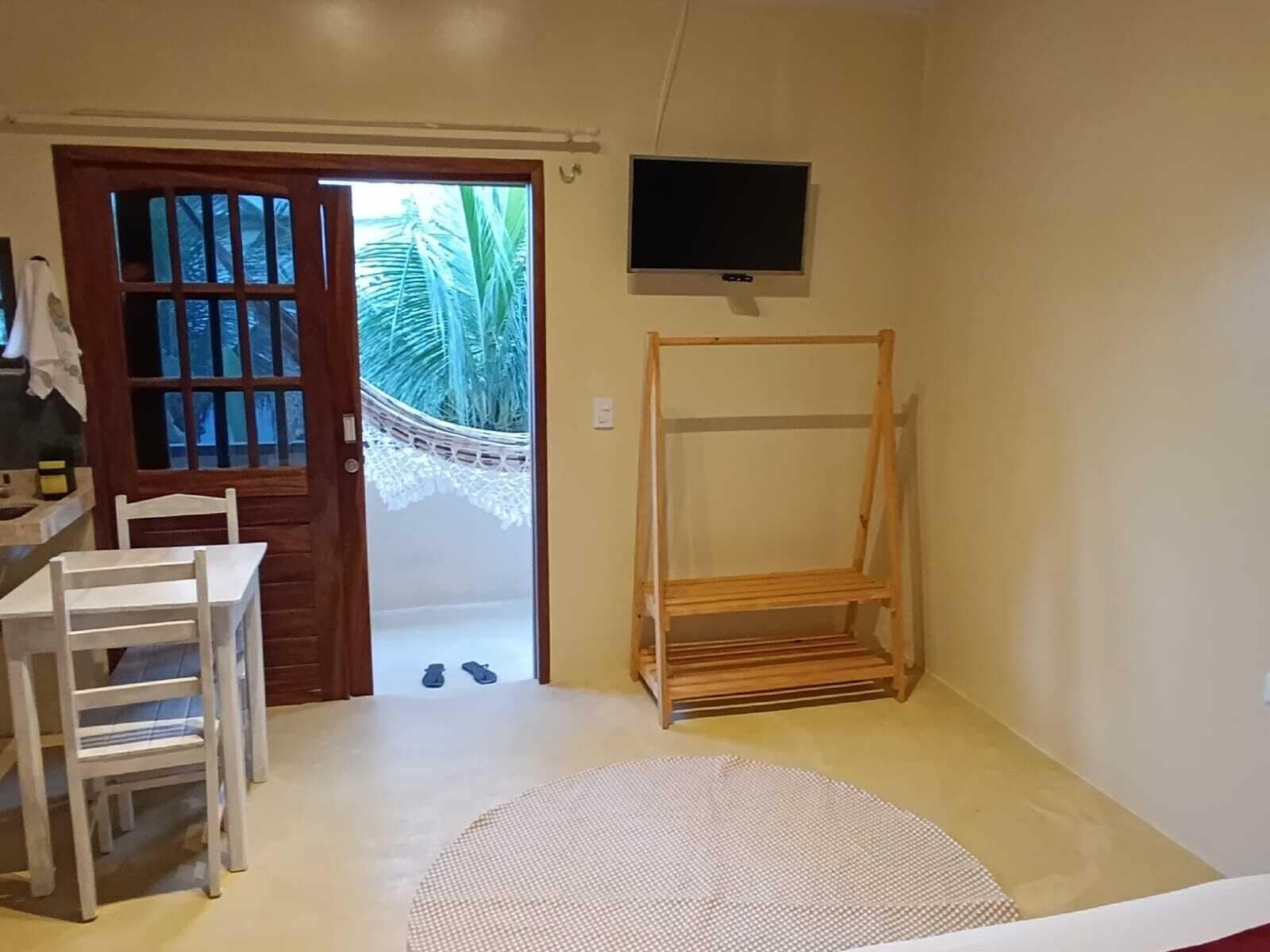 Studio, coin cuisine, vue jardin | Draps fournis