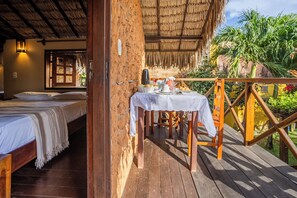 Executive-studio | Terassi/patio