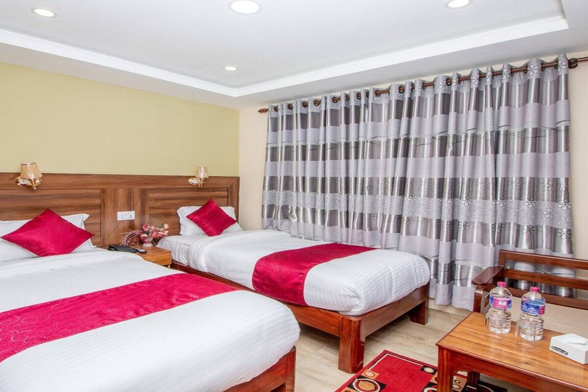 Deluxe Room | Free WiFi, bed sheets