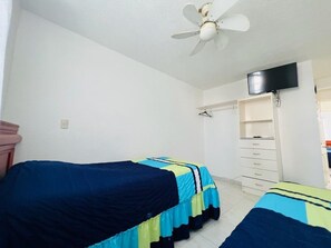 3 bedrooms, free WiFi, bed sheets