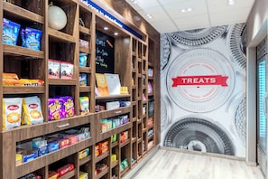 Snack bar