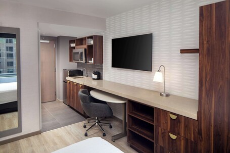 Home2 Suites By Hilton New York Times Square - Image 19
