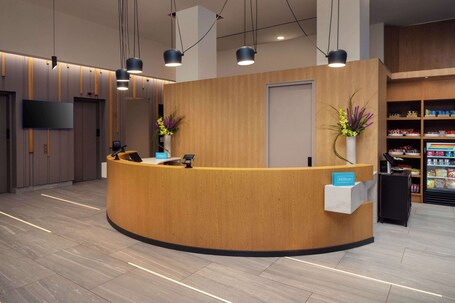 Hampton Inn New York Times Square - Image 13