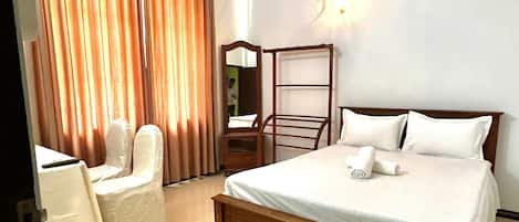 Chambre Double Deluxe, 1 grand lit