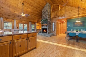 Interior - Cozy luxury cabin nestled on 2 acres w/ creek - No detail overlooked! (Blue Ridge)