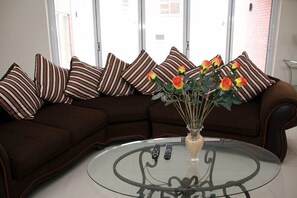 Living area - Whales way Lodge (Gqeberha (Port Elizabeth))