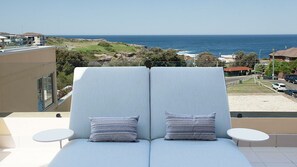 Property grounds - Ocean-view Clovelly ISYD (Clovelly)