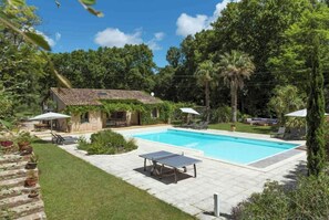 Piscine extérieure