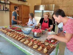 Restaurant - Bote Farms - Agritourism (Finiq)