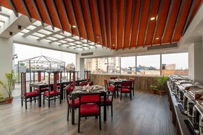 Dining - Hotel Lo Mustang (Kathmandu)