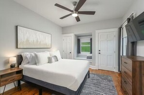 2 chambres, bureau, fer et planche à repasser, Wi-Fi