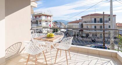 Neos Marmaras Family Suite