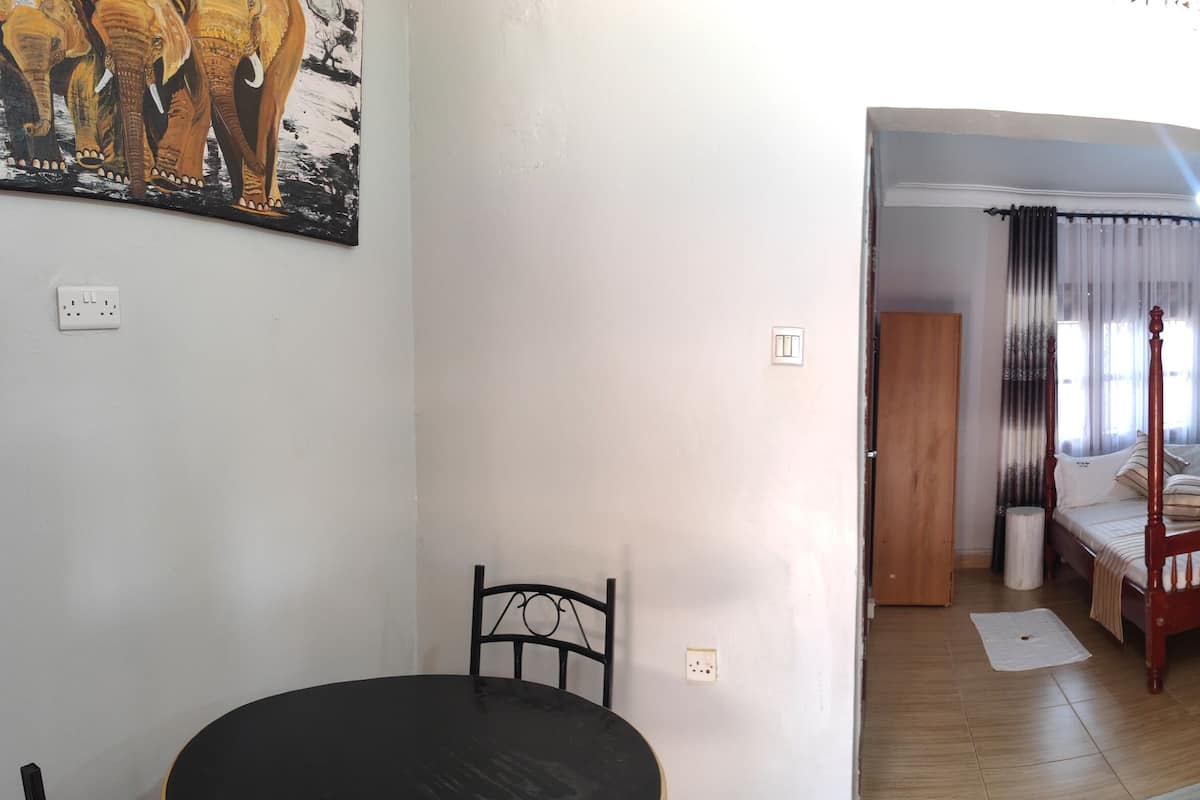 Wifi gratis y ropa de cama