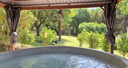 GITE BOYER BAS (2-10 pers) With SWIMMING POOL and SPA