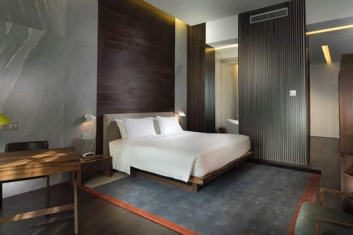 1 bedroom, premium bedding, down duvets, pillow-top beds