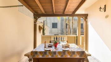 Apartment | Esszimmer